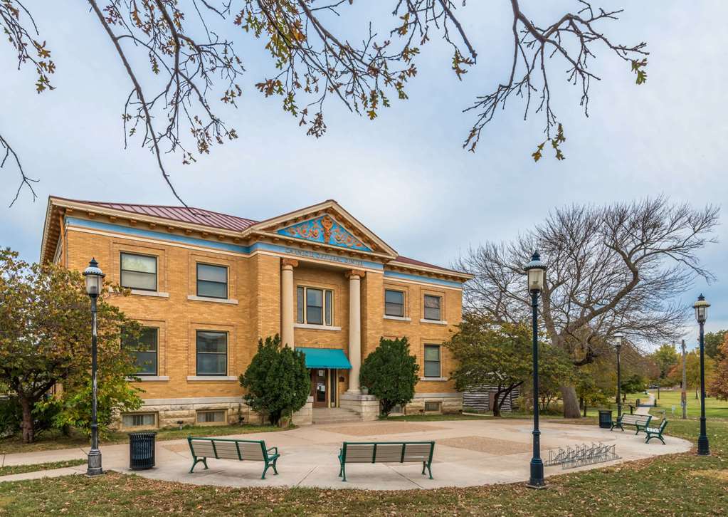 super 8 by wyndham ottawa