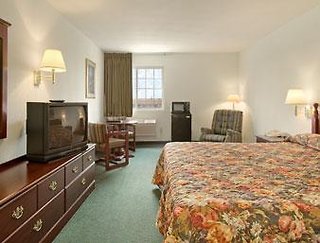 Super 8 By Wyndham Ottawa,Franklin>>Emporia,2 star