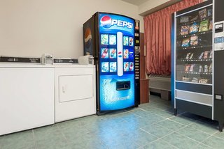 super 8 by wyndham ottawa