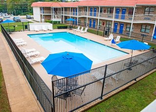 motel 6 palestine tx