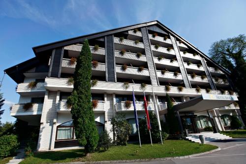 Hotel Savica Garni,Cerkno>>Bled,4 star