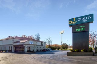 Quality Inn,Manchester>>Cumberland County,3 star