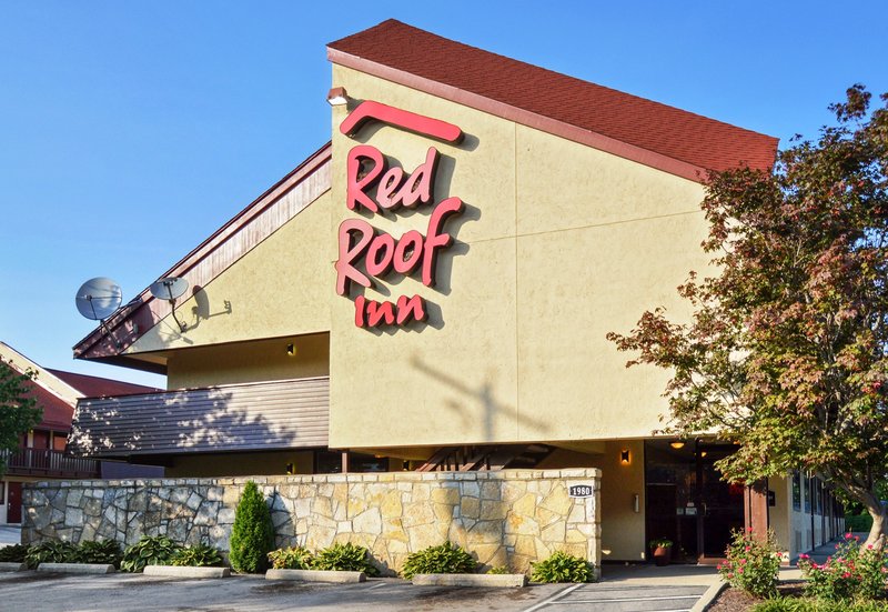 red roof inn benton harbor  st joseph