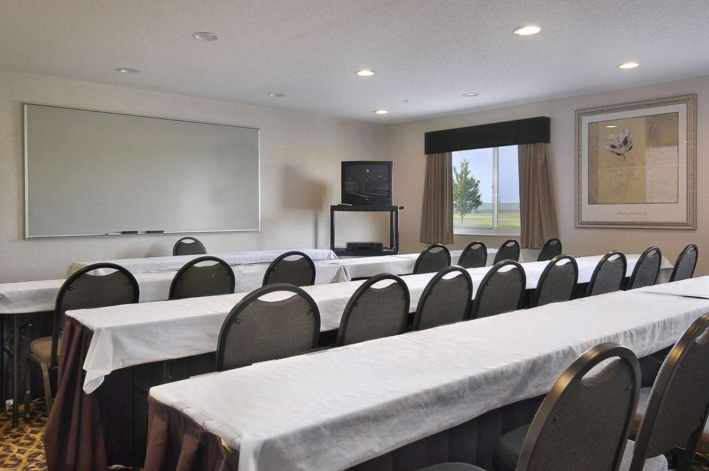 baymont by wyndham columbus rickenbacker