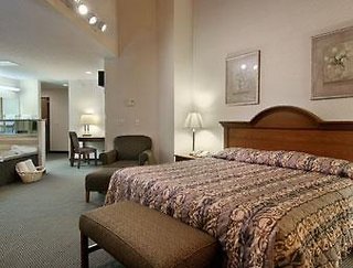 Baymont By Wyndham Columbus/Rickenbacker,Groveport>>Columbus,3 star
