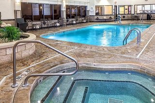 Wingate By Wyndham St. Clairsville/Wheeling,Moundsville>>Cambridge,3 star