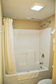 Americas Best Value Inn & Suites St. Clairsville Wheeling,Belmont County>>Belmont,2 star