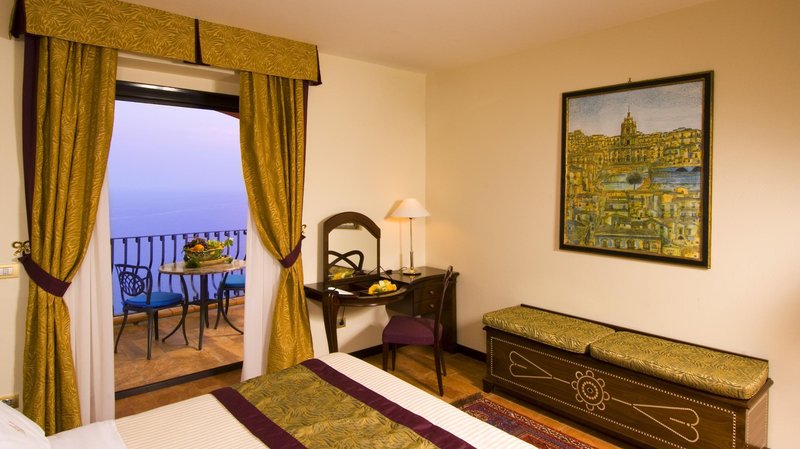 baia taormina hotel