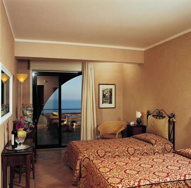 baia taormina hotel