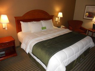 La Quinta Inn & Suites By Wyndham Beaumont West,Texas>>Beaumont,3 star