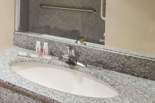 econo lodge beaumont i 10 south