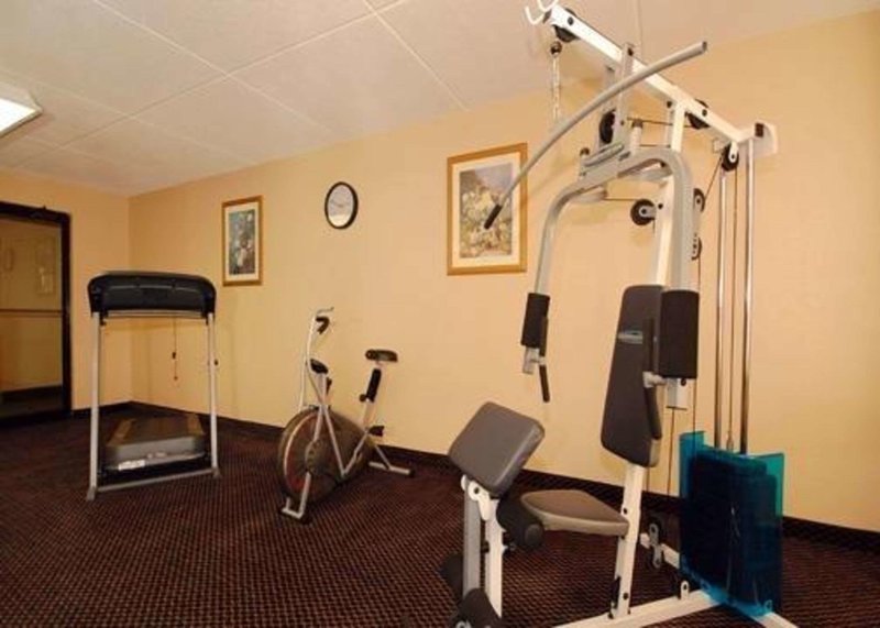 econo lodge inn and suites