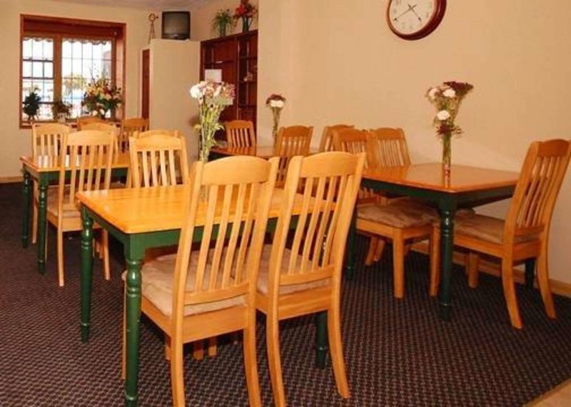 econo lodge inn and suites
