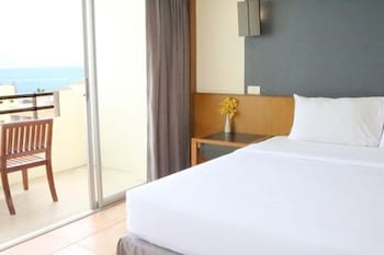 sunshine hotel and residences