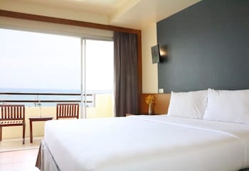 sunshine hotel and residences