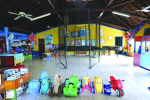 the rarotongan beach resort and lagoonarium