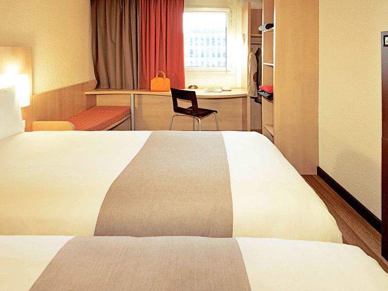 ibis montbeliard