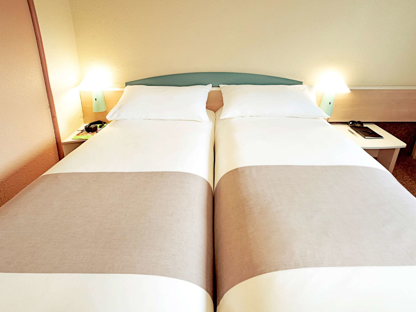 ibis montbeliard