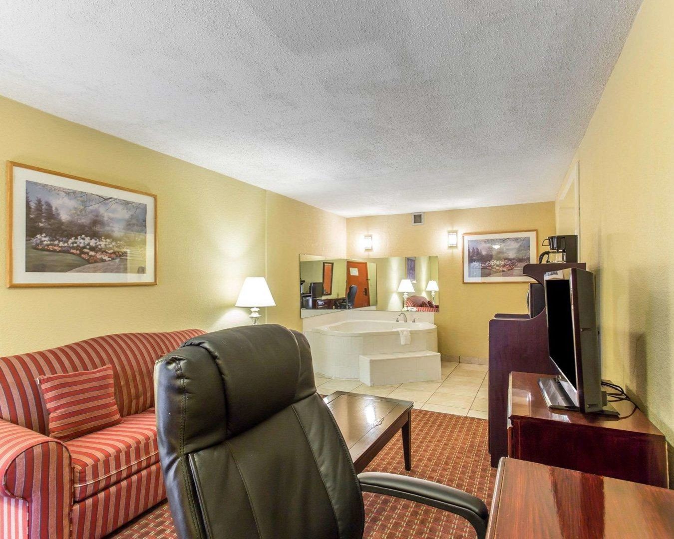 clarion pointe statesville