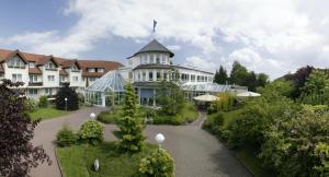 Waldhotel Schaferberg,Calden>>Bad Arolsen,4 star
