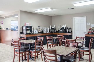 red roof inn defuniak springs