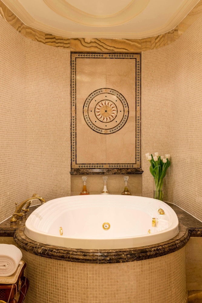 sheraton kuwait a luxury collection hotel kuwait city