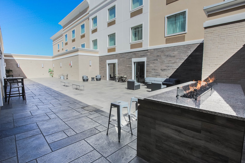 holiday inn longview north by ihg