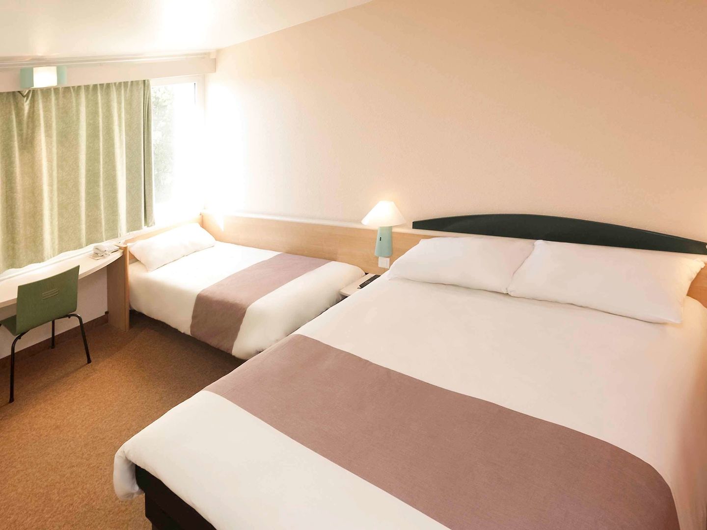 ibis ales centre ville hotel