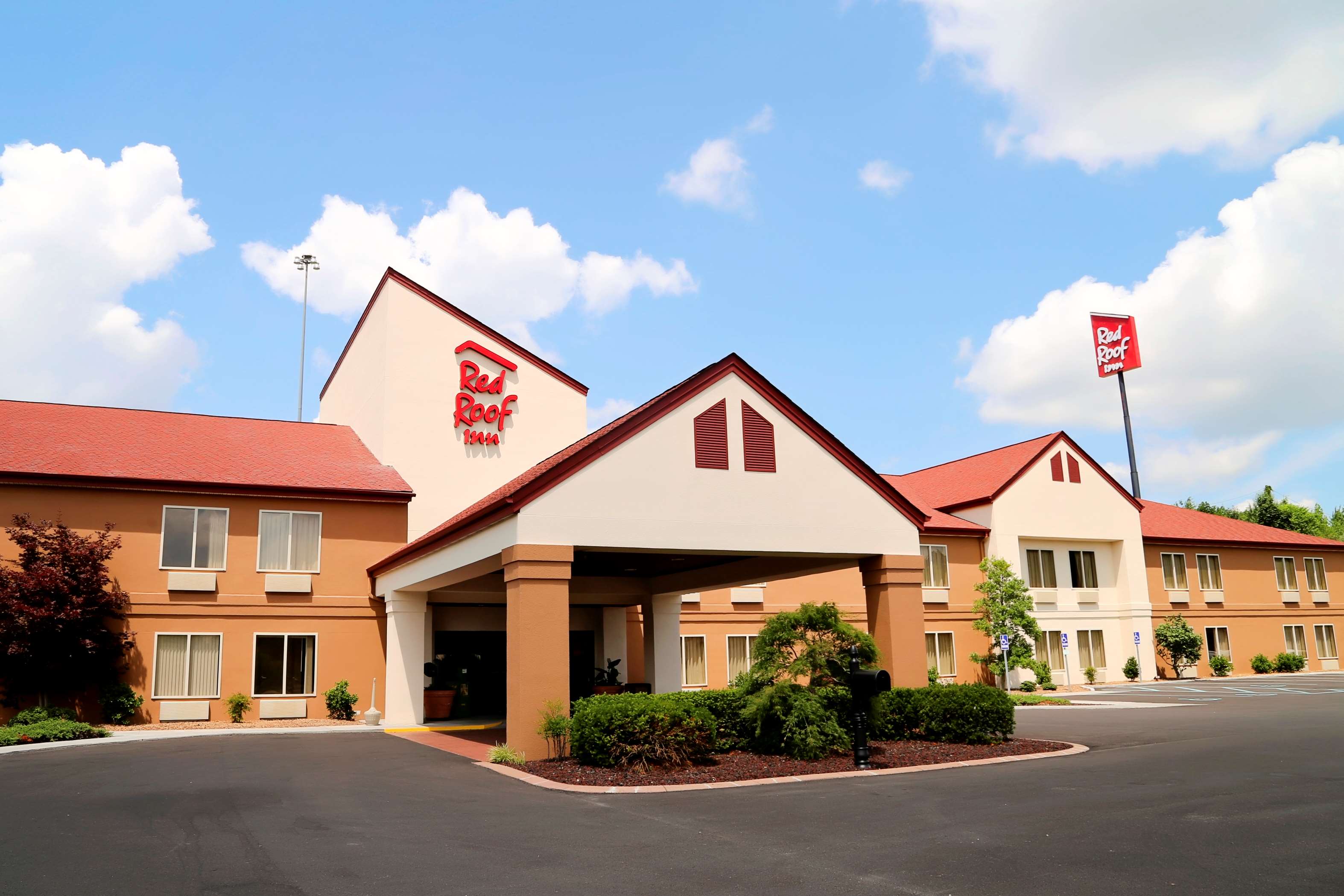 red roof inn london i 75