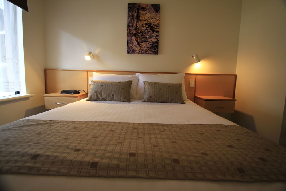 margarets beach resort