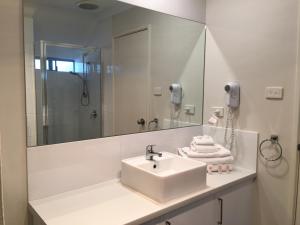 Bayview Geographe Resort,Broadwater>>Abbey,4 star