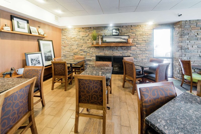 hampton inn caryville i 75 cove lake state park