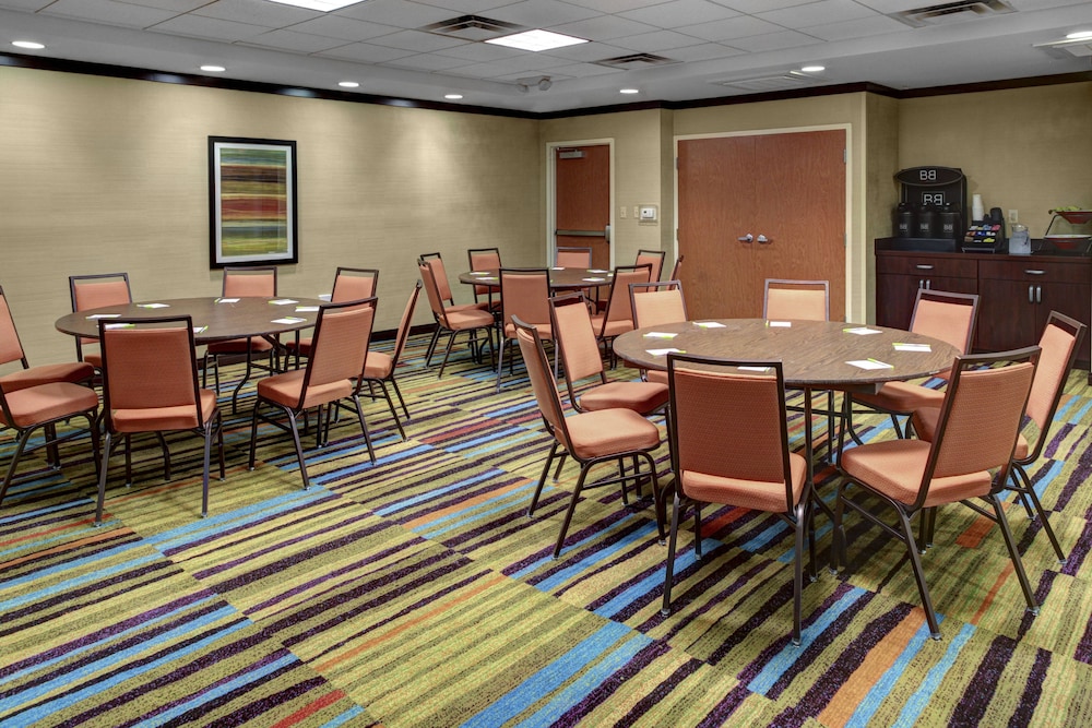fairfield inn and suites by marriott anniston oxford