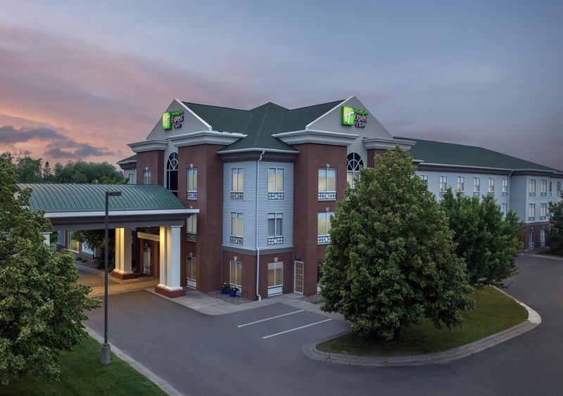 Holiday Inn Express & Suites Superior, An Ihg Hotel