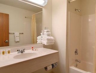 Coratel Inn And Suites By Jasper New Richmond,Marine On St. Croix>>Hudson,2 star