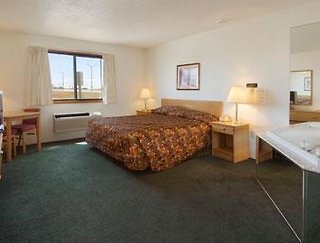 Coratel Inn And Suites By Jasper New Richmond,Marine On St. Croix>>Hudson,2 star