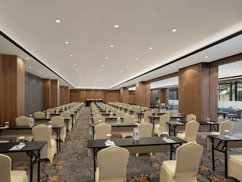 aiho hotel medan formerly radisson hotel medan