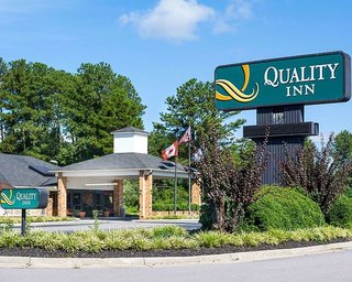 quality inn petersburg near fort gregg adams