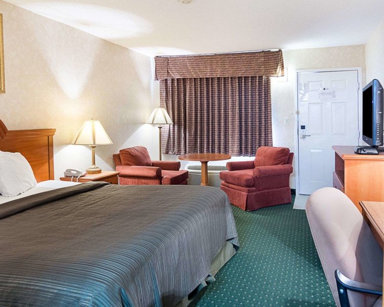 quality inn petersburg near fort gregg adams