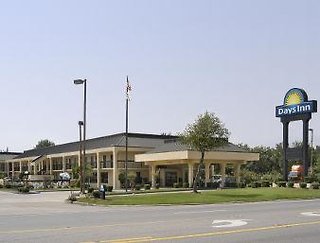 Days Inn By Wyndham Greenville Ms,Mississippi>>Greenville,2 star