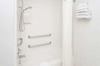 super 8 by wyndham washington peoria area