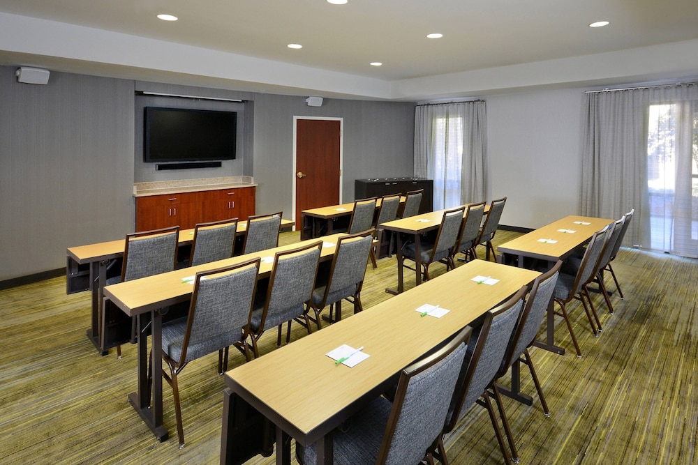 courtyard by marriott danville