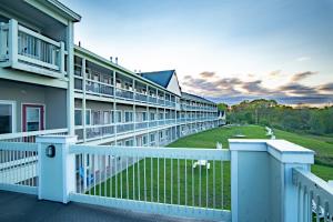 fireside inn and suites belfast