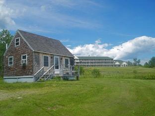 Fireside Inn & Suites - Belfast,Near Belfast Harbor,3 star