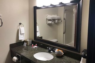 Americinn By Wyndham Maquoketa,Delmar>>Clinton,2 star