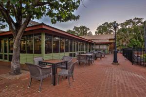 kimberley hotel halls creek