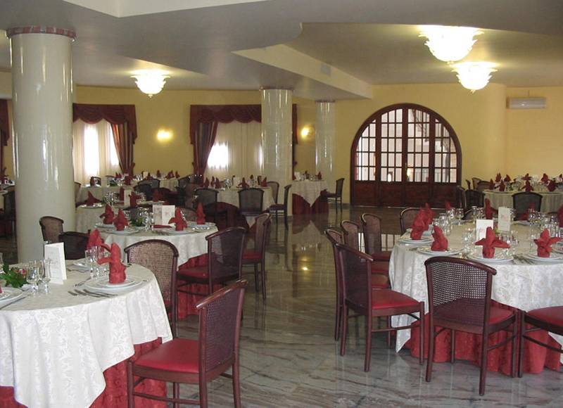hotel akrabello