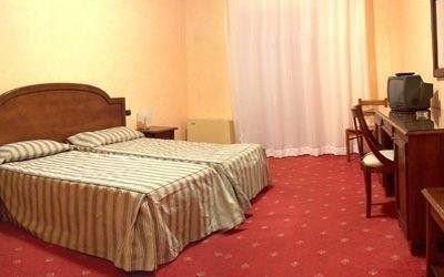 hotel akrabello