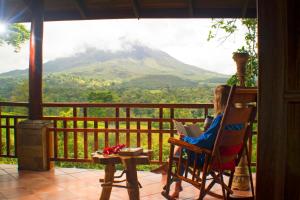 Lost Iguana Resort And Spa,Arenal>>Alajuela,4 star