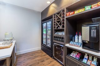 hilton garden inn oakland san leandro